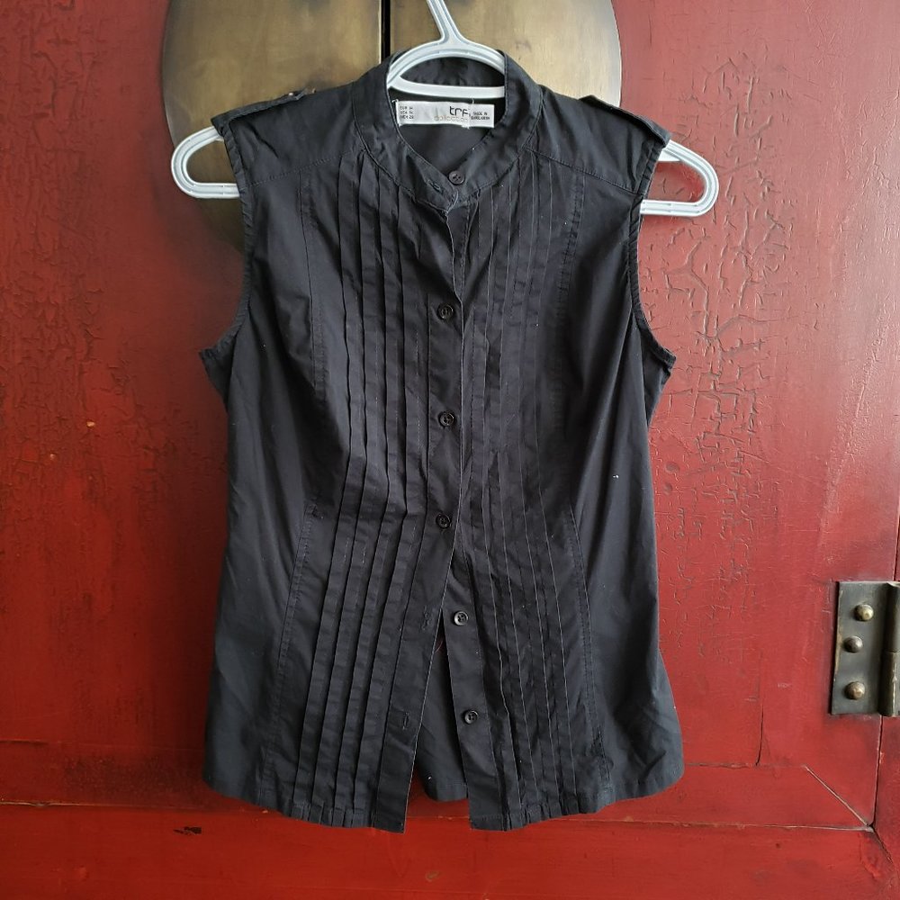 Zara TRF Black Short Sleeve Button Blouse Top - Size Medium